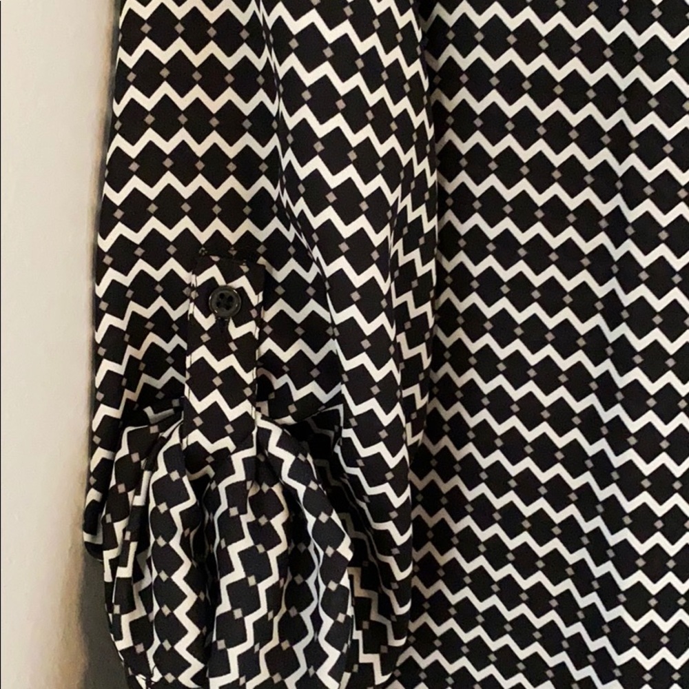 Cute Geometric Pattern Top! - Picture 5 of 6